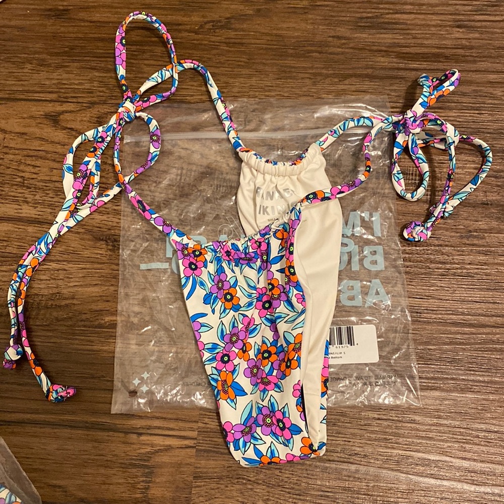 frankie’s bikinis tia bottom size small flower farm